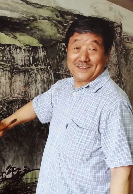 郝鹤君