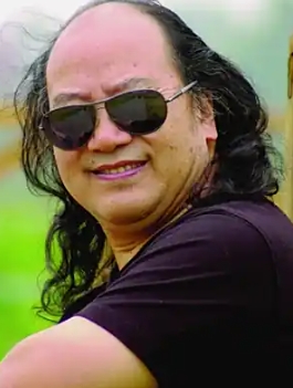 周华君