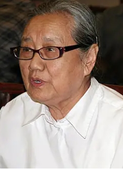 郑闻慧