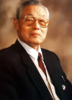 慕凌飞