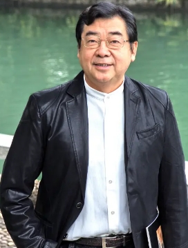 谢天成