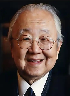启功