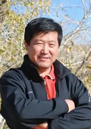 郐振明